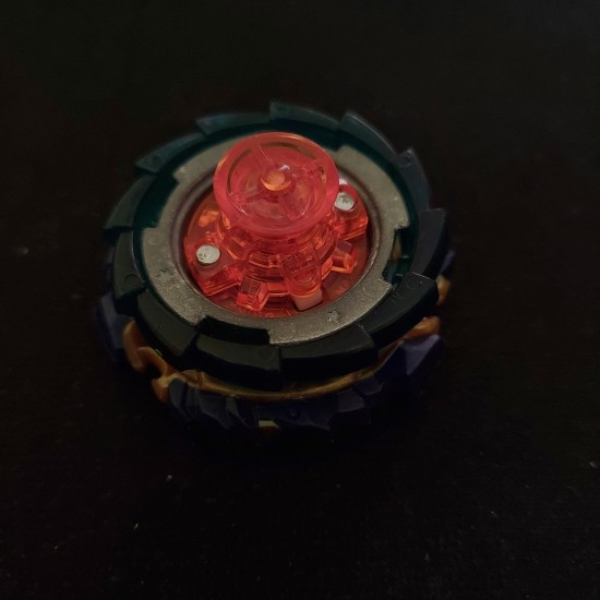 Takaratomy Beyblade Wizard Fafnir Used