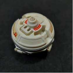 Takara Beyblade Dragoon V2 RC (Battery Leak) Takara Beyblade Dragoon V2 RC (Battery Leak)
