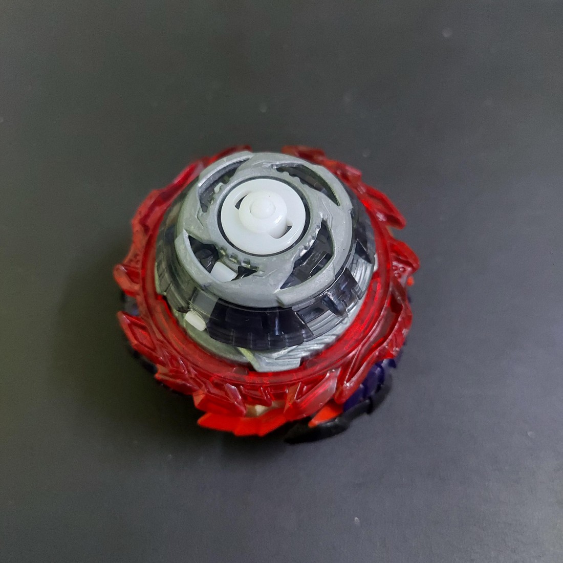 Takaratomy Beyblade Dangerous Belial Perfect Gear