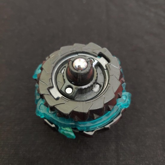 Takaratomy Beyblade Dread Bahamut Used