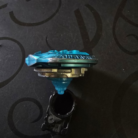 Takaratomy Beyblade Burst Burn Phoenix Blue Used