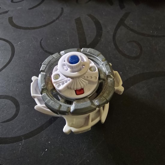 Takaratomy Beyblade Dragoon V2 Burst Ver Used