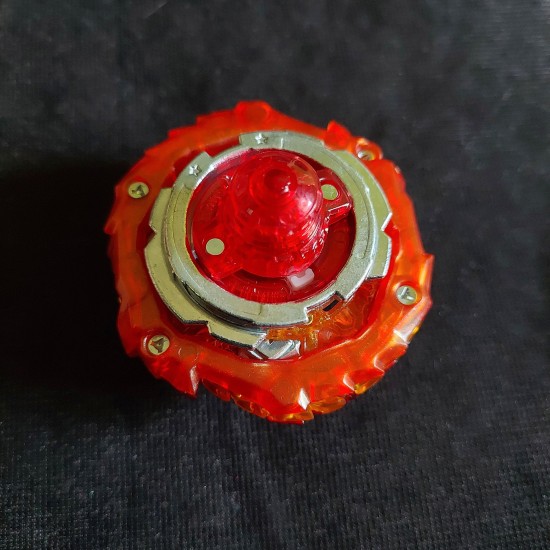 Takaratomy Beyblade Roar Fafnir MINT