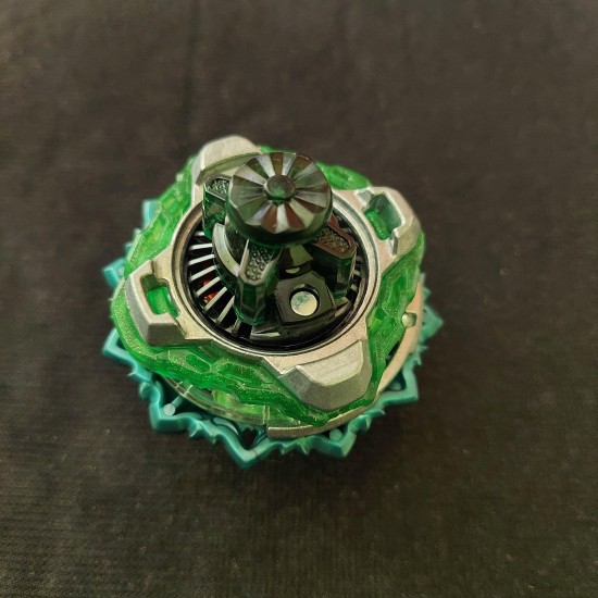 Takaratomy Beyblade Variant Spriggan New with Original Sticker