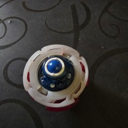Takaratomy Beyblade Wolborg Red Used