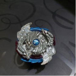Takaratomy Beyblade Nightmare Longinus Used