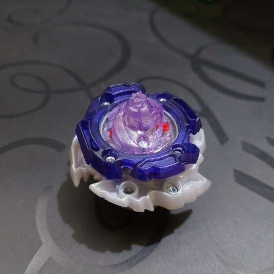 Takaratomy Beyblade Zwei Longinus Used