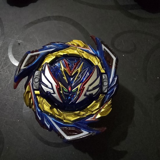 Takaratomy Beyblade Saviour Valkyrie Used
