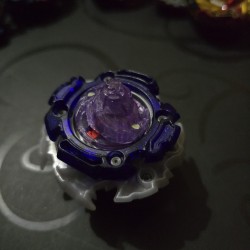 Takaratomy Beyblade Zwei Longinus Used