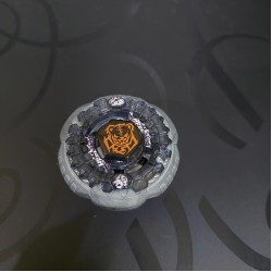 Takaratomy Beyblade Rock Orso Black Used
