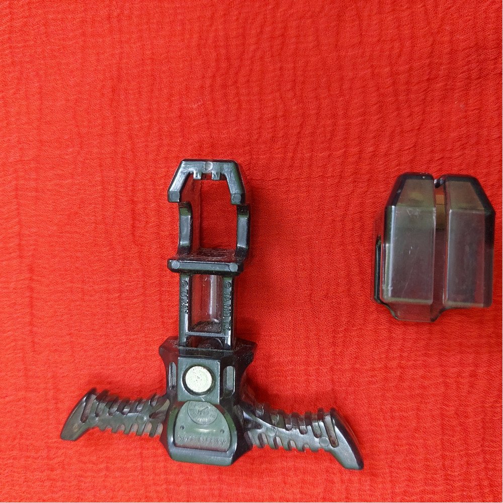 Takaratomy MFB Launcher Suspension Used