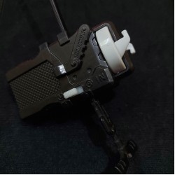 Takaratomy Beyblade LR Ripcord Launcher Used