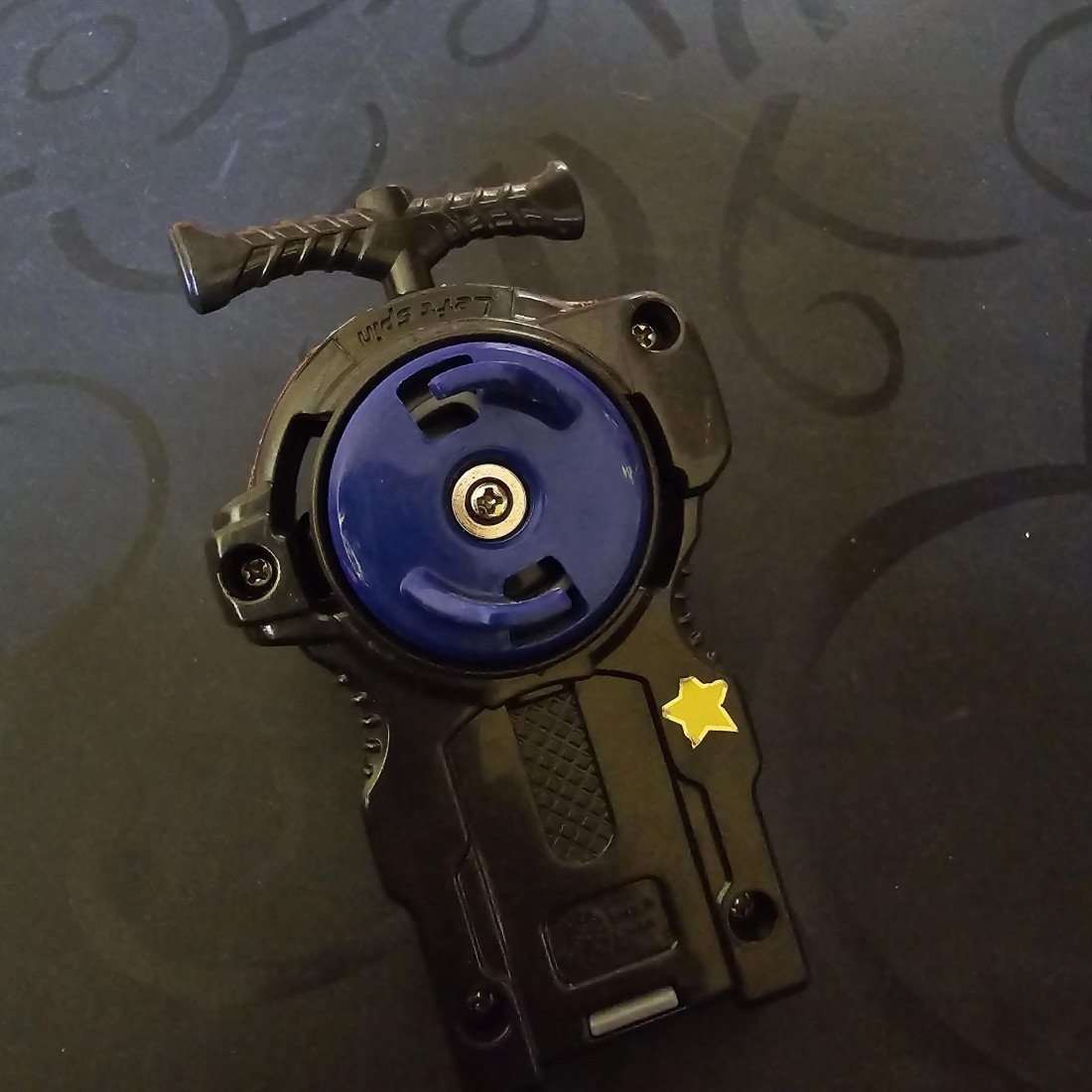 Takaratomy Beyblade LR String Launcher