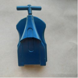 Takaratomy Beyblade Right String Launcher Used