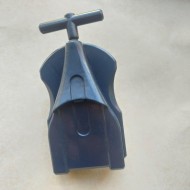 Takaratomy Beyblade Right String Launcher Used