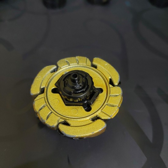 Takaratomy Beyblade Lightning L drago Black and Gold Used Corocoro Limited 