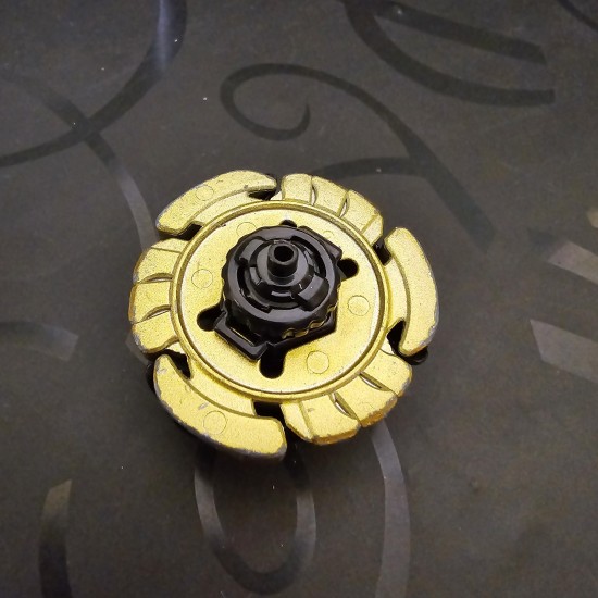 Takaratomy Beyblade Lightning L drago Black and Gold Used Corocoro Limited 