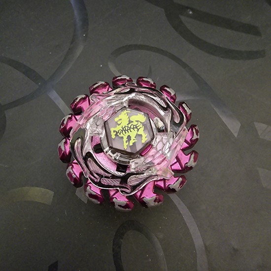 Takaratomy Beyblade Poison Zurafa Used