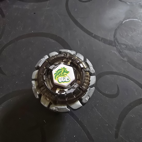 Takaratomy Beyblade Dark Leone Used