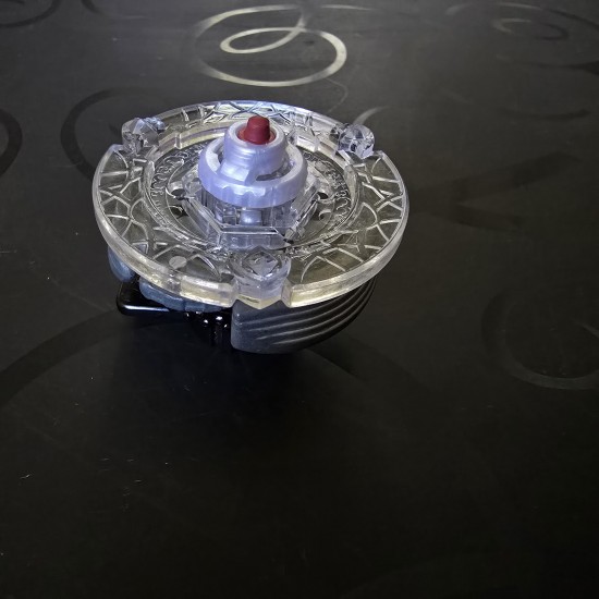 Takaratomy Beyblade Vulcan Horogium Used