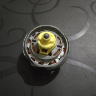 Takaratomy Beyblade Burn Phoenix Used Tip Damaged