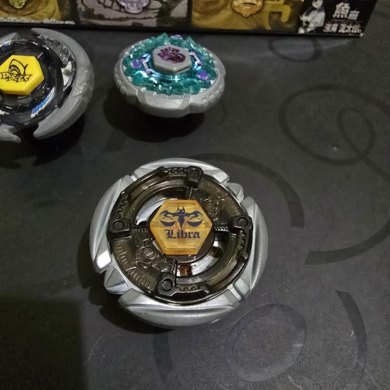 Takaratomy Beyblade Hybrid Wheel Custom Set Used