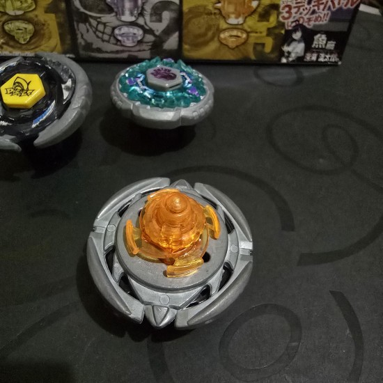 Takaratomy Beyblade Hybrid Wheel Custom Set Used