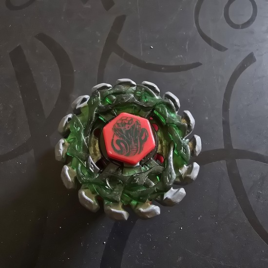 Takaratomy Beyblade Poison Serpent Used