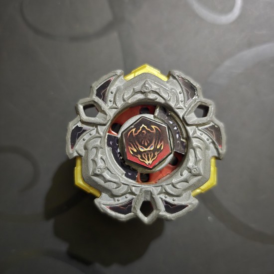 Takaratomy Beyblade Variaries Used