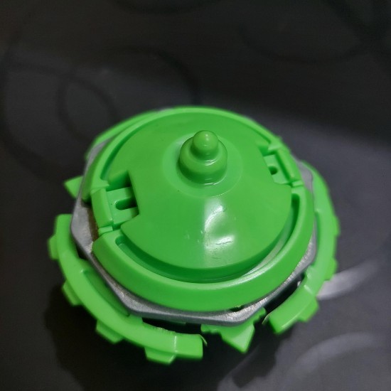 Takara Beyblade Master Draciel Used