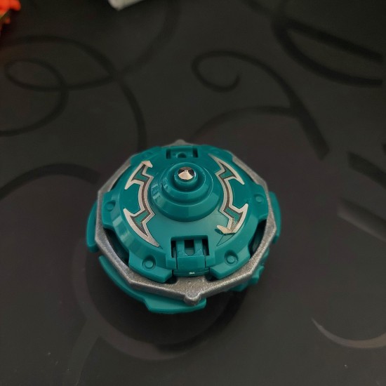 Takara Beyblade Tyson vs Ray Set with Box and Accessories Used 