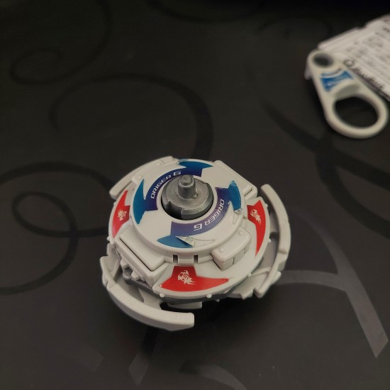 Takara Beyblade Driger G with Box and Accessories Used